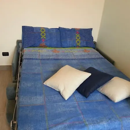 Apartment Bocconi Navigli Iulm Naba Ied, Max 2 Persons, Center Italy Milan